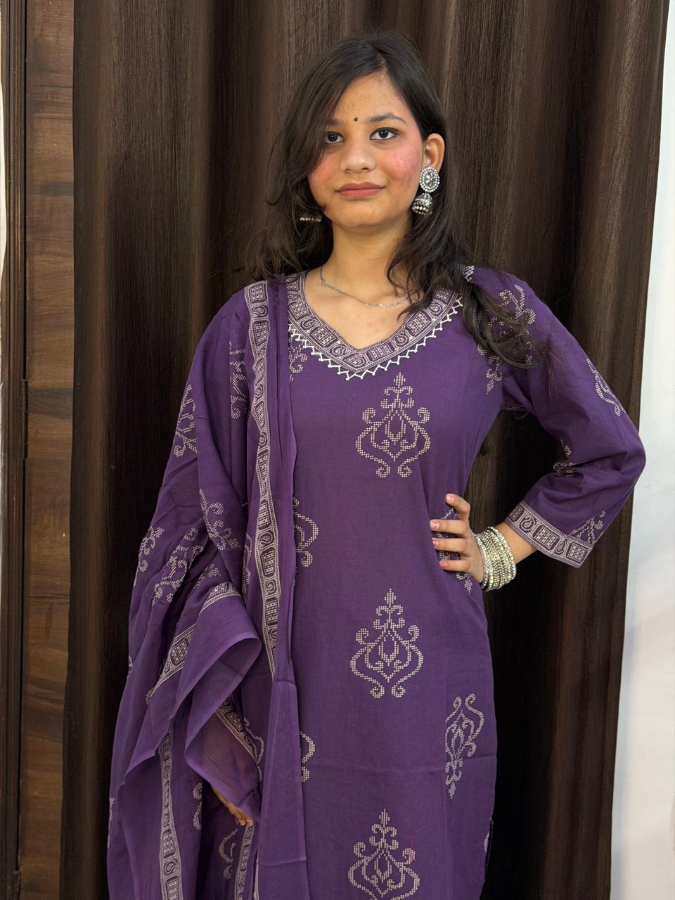 Ruaati Women Purple Embroidered Kurta Pant Set with Dupatta