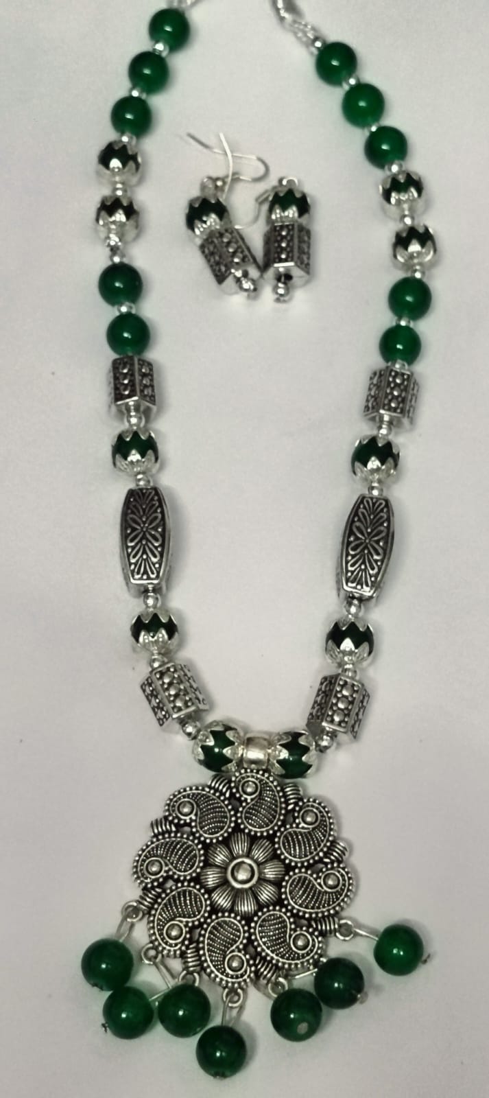 New & Beautiful Stylish Oxidized Necklace