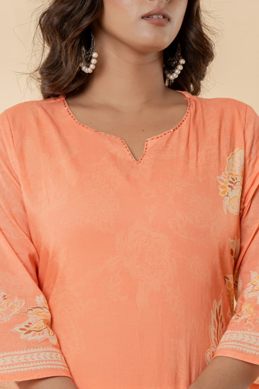 Mul Cotton Fabric, Digital Floral Print, Intricate Handwork, Full Lining, Lightweight and Breathable Fabric.