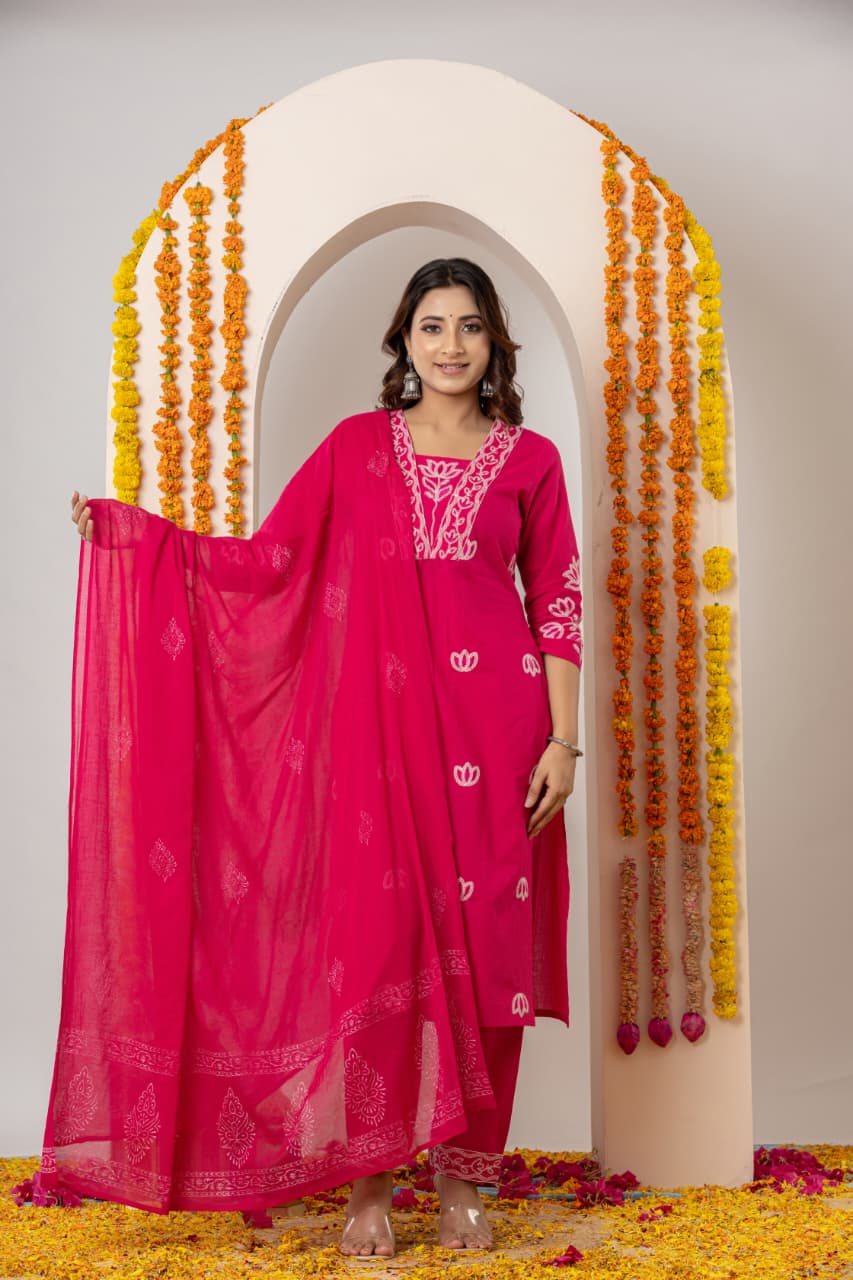 Ruaati Women Cotton Embroidered Pink Kurta Sets with Dupatta Ethnic Wear
