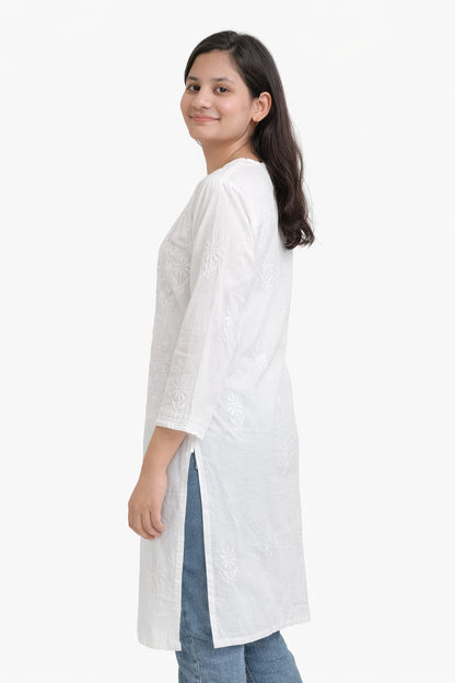 Ruaati Women White Mul Cotton Chikankari Straight Kurta