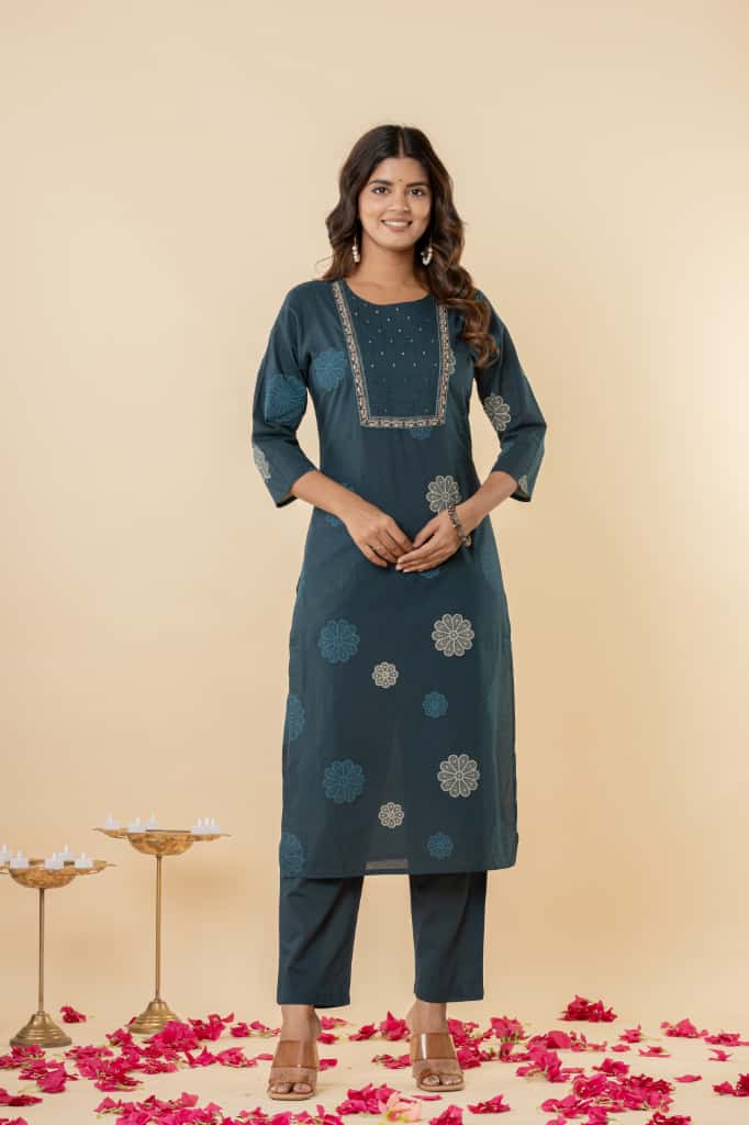 Ruaati Dark Green Kurta Palazzo Set