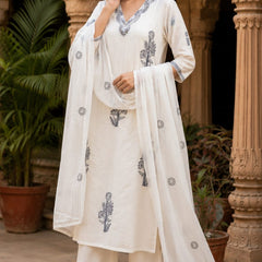 Ruaati Off White Kurta Palazzo Set