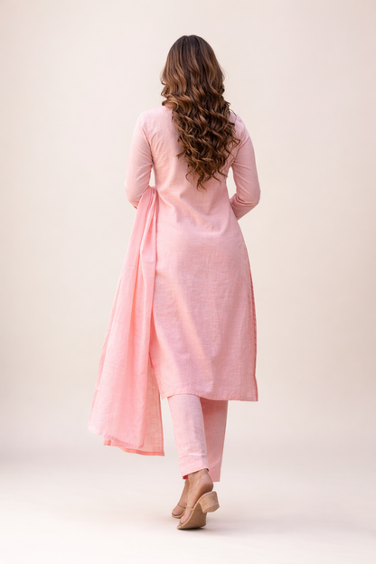 Ruaati Women Light Pink Mul Cotton Kurta Set with Floral Embroidery Work