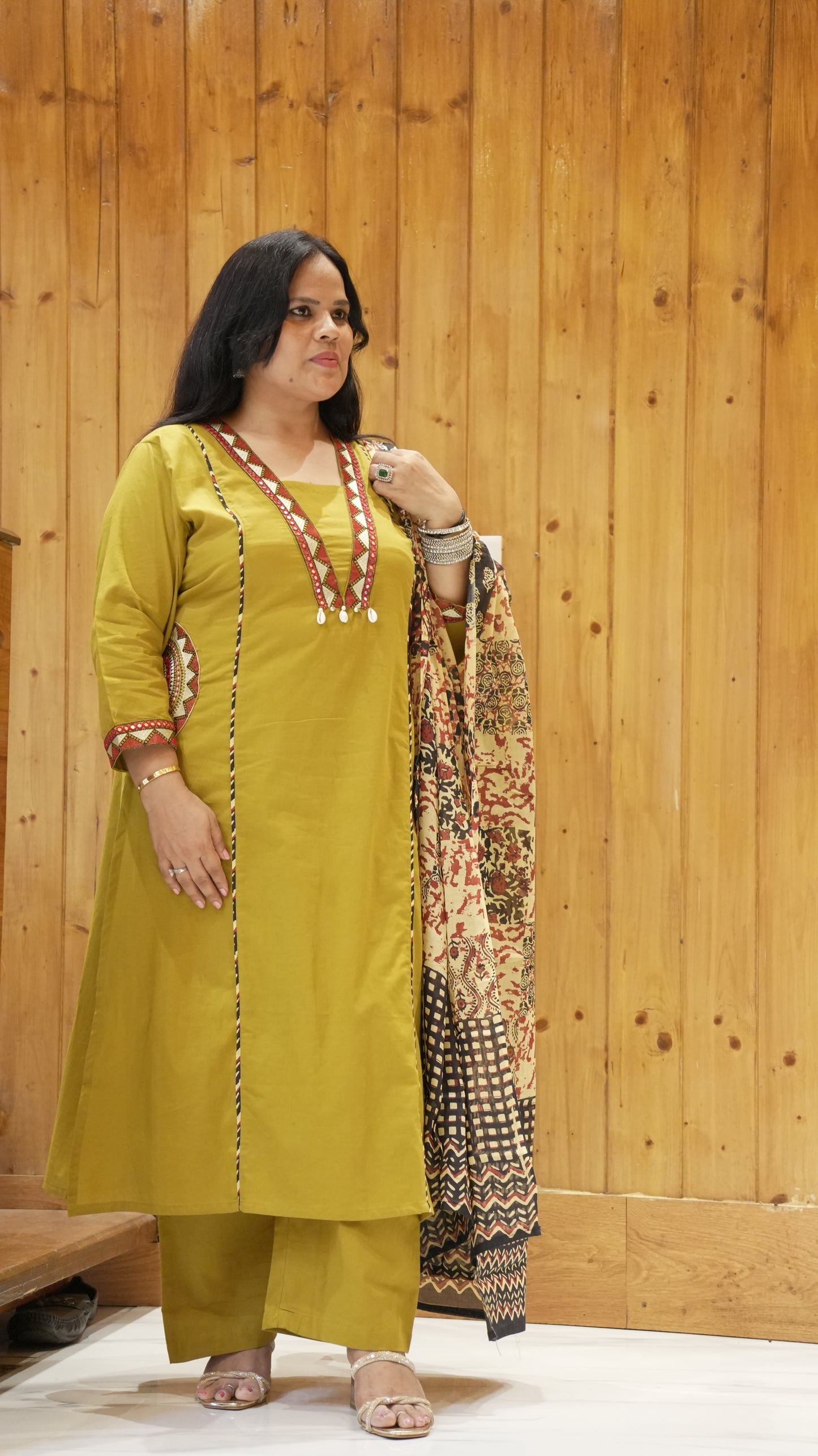 Ruaati Women Premium Mul Cotton Olive Green Printed Suit Set with Designer Dupatta