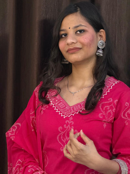 Ruaati Women Magenta Embroidered Kurta Pant Set with Dupatta