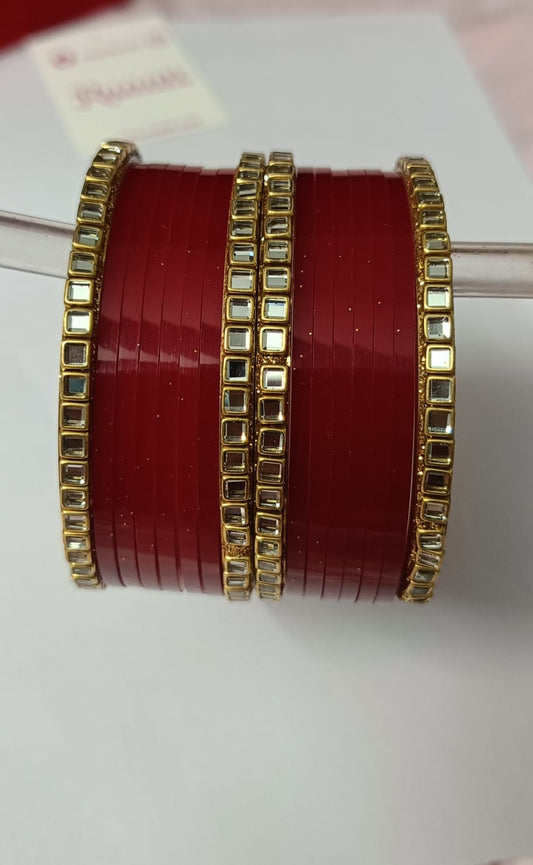 Rich Bridal Chooda for Women, Sizes:2.8,Metal: Plastic Plating, Rajasthani Chooda / Rajwadi Chooda / Rajasthani bangles.