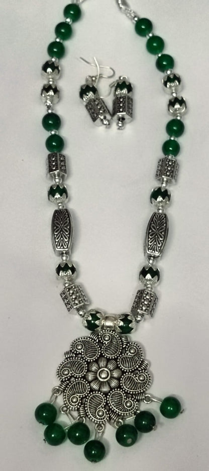 New & Beautiful Stylish Oxidized Necklace