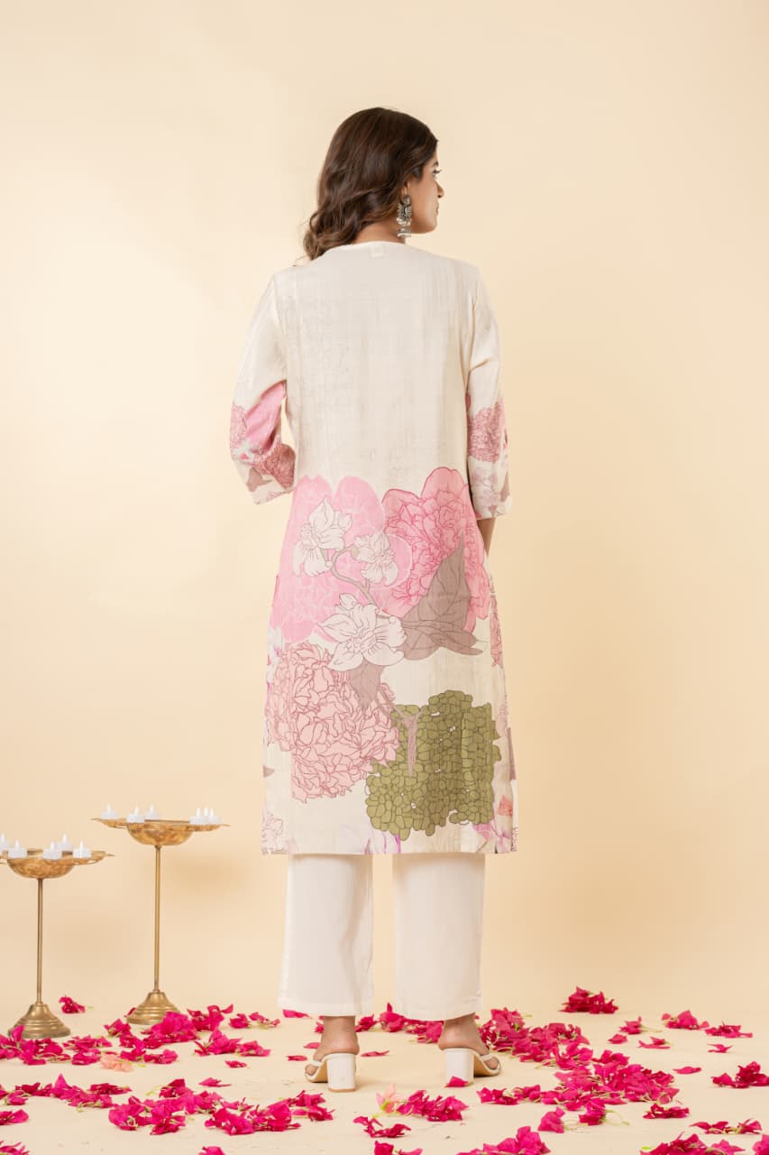 Pure Perli Silk Fabric Kurti Pant Dupatta Sets Embroidery work Digital Print.