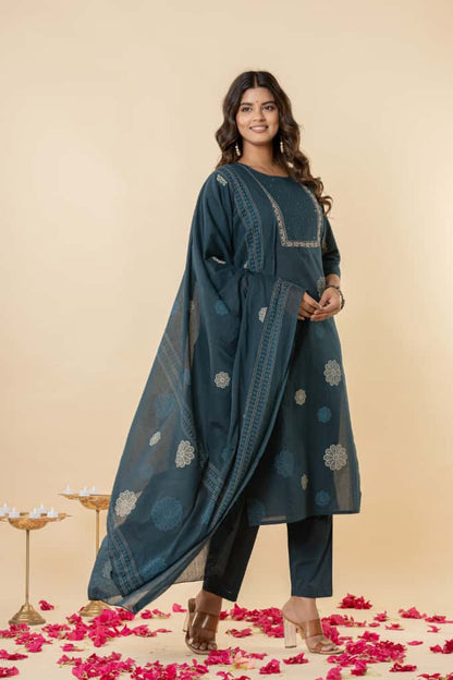 Pure Cotton Fabric Embordered Work all over Complete Lining Attached Plazo.