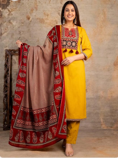 Women Ajrakha Embroidered Kurta set with Dupatta Set.