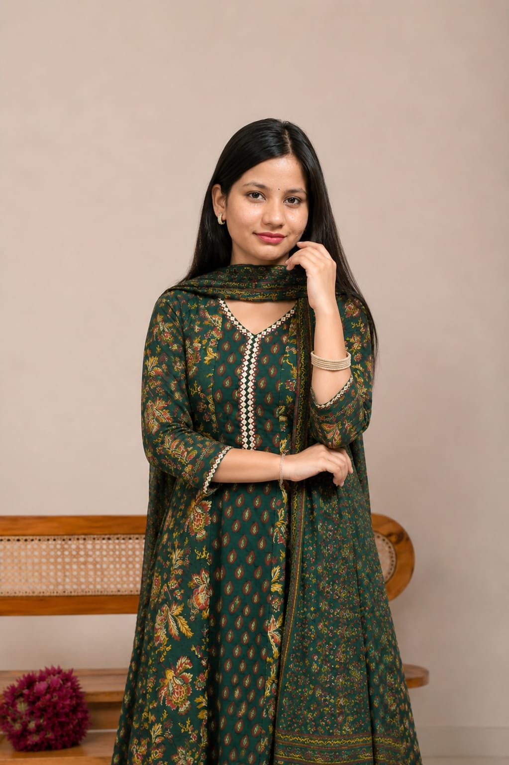 Ruaati Women Mul Cotton Elegant Green Floral Printed Kurta Pant Set with Dupatta