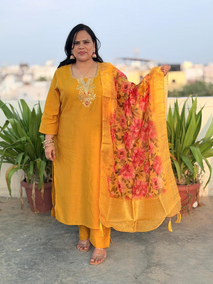 Premium Matka Silk Fabric Lining Attached Heavy Suit Set with Floral Banarasi Dupatta