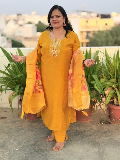 Premium Matka Silk Fabric Lining Attached Heavy Suit Set with Floral Banarasi Dupatta