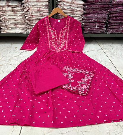 New Flared Kurta set with Cotton Pant & Mul Mul Dupatta with tier pattern