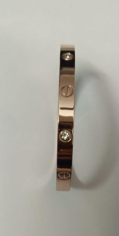 Lovely Rose Gold Bracelet , Single-Screw Closure, Classic Model with 4 Diamonds.