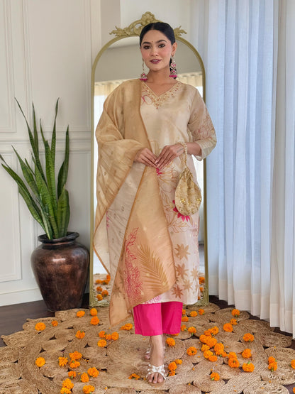 Look stylish Dola Silk Suits with Pant, Dupatta, 3 Pcs Set