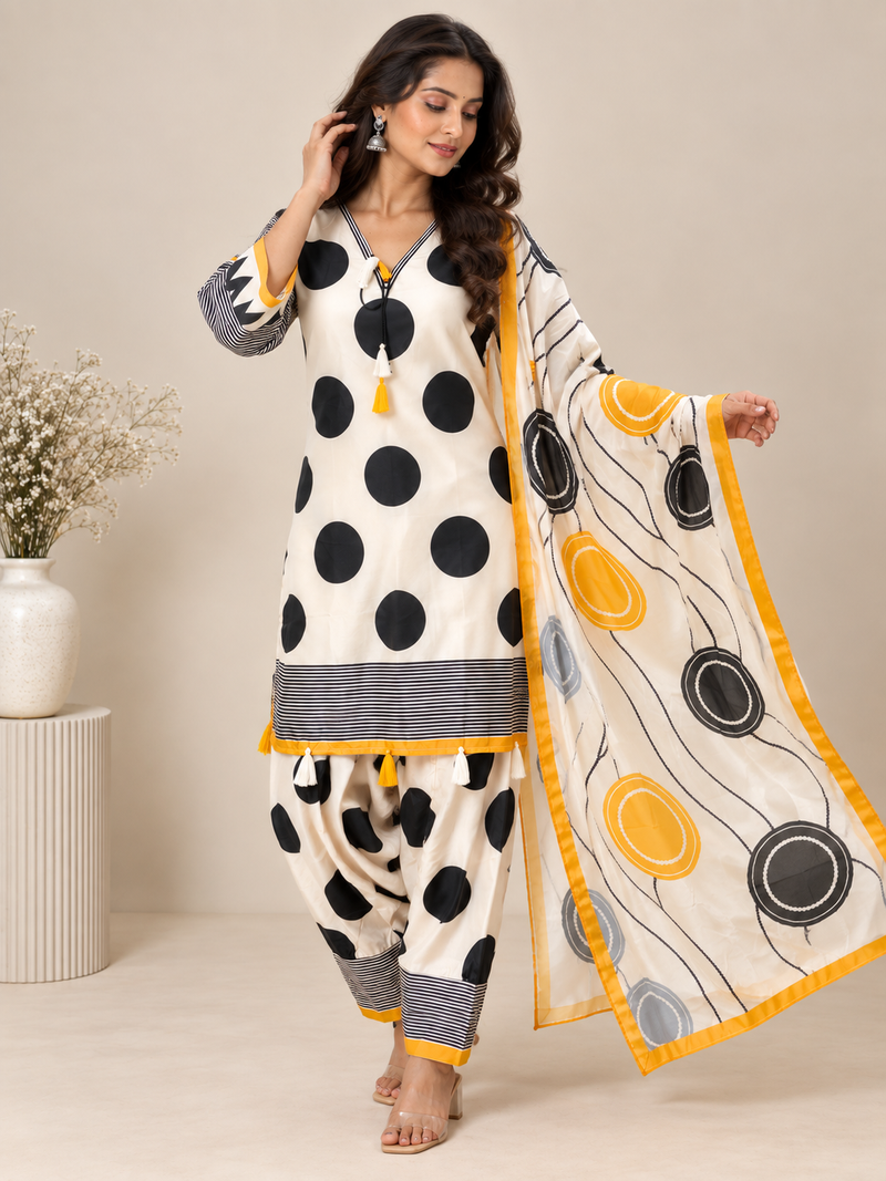 Off-White Printed Crepe Suit Set