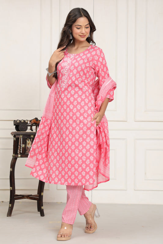 Pink Pure Cotton 3-Piece Suit Set with Patch Work & Hand Block Printed Dupatta. Superior Quality Cotton Fabric