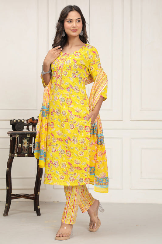 Sunny Yellow Pure Cotton Mal Mal with Patch Work & Hand Block Printed Dupatta, Supper Quality  Fabric Material. 3 Pc Sets.