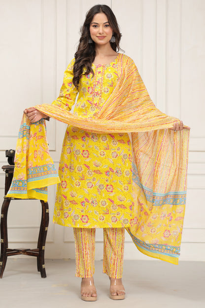 Sunny Yellow Pure Cotton Mal Mal with Patch Work & Hand Block Printed Dupatta, Supper Quality  Fabric Material. 3 Pc Sets.